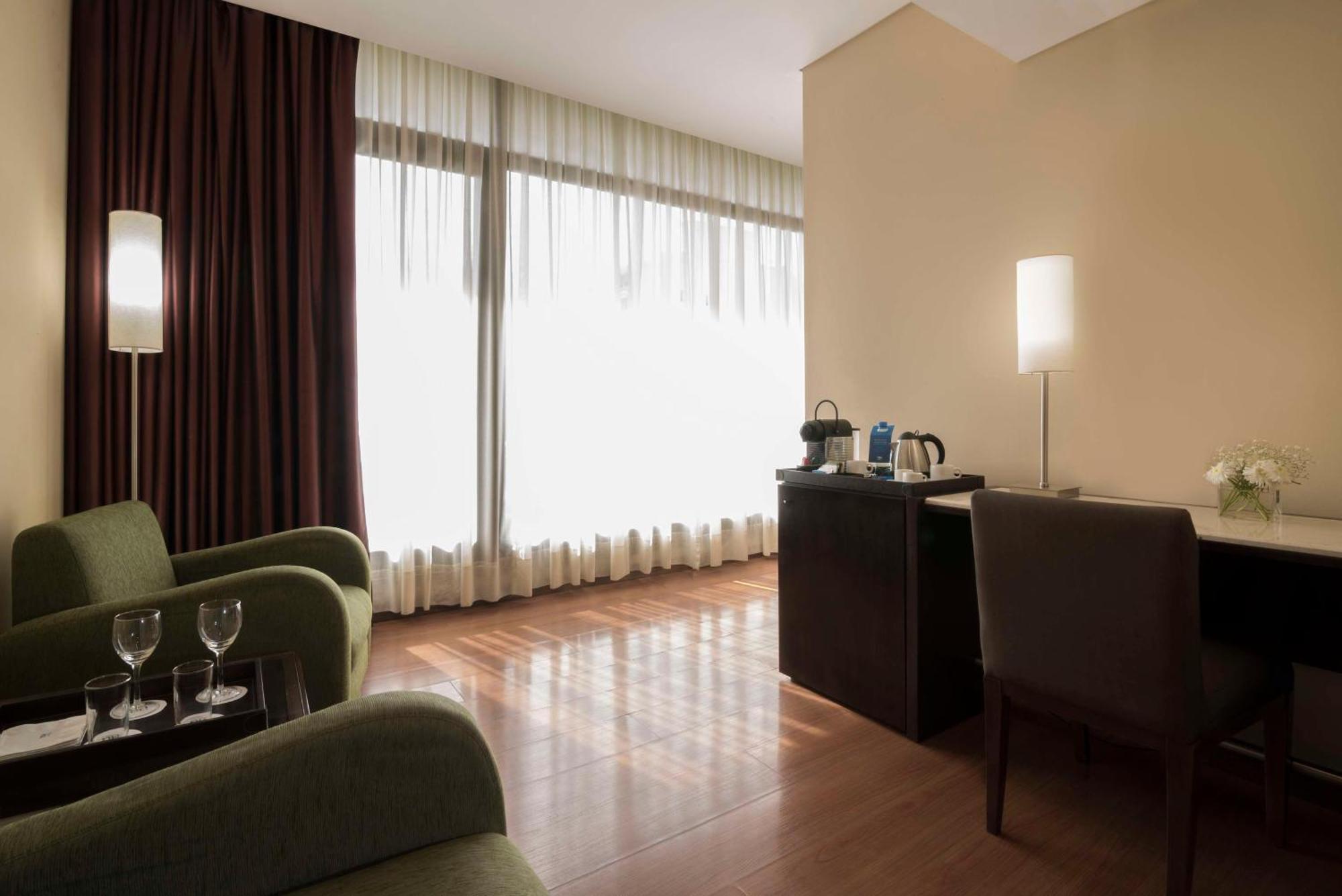Nh Mendoza Cordillera Hotel Luaran gambar